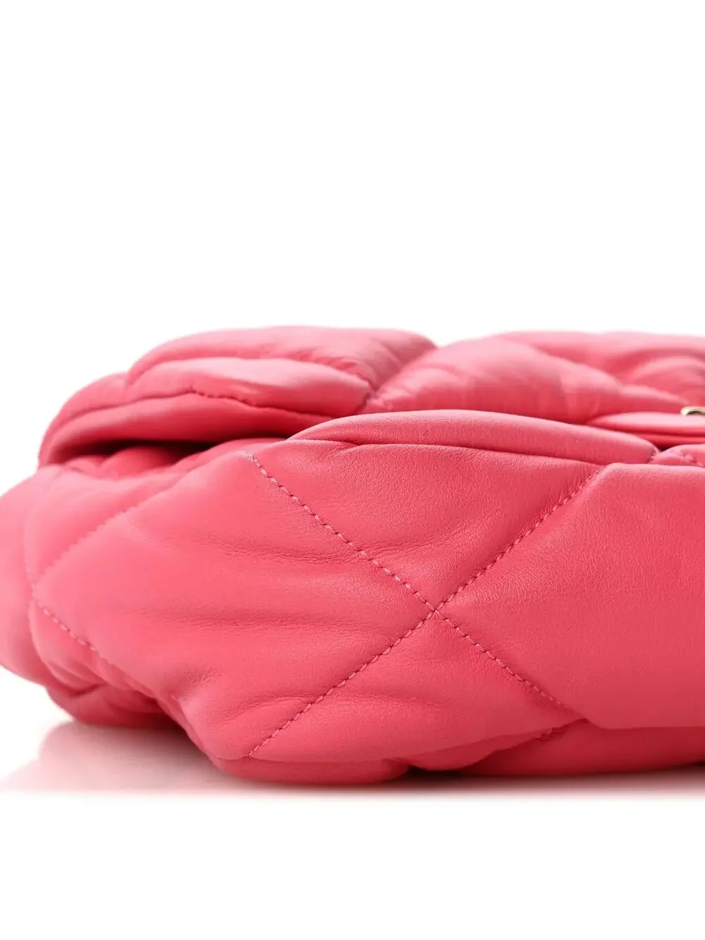 Chanel Calfskin Quilted Medium Bubbly #343066C31B